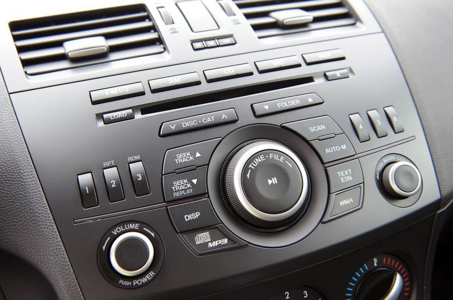 Mazda3 SkyActiv 2012 года  (фото 16 из 92)